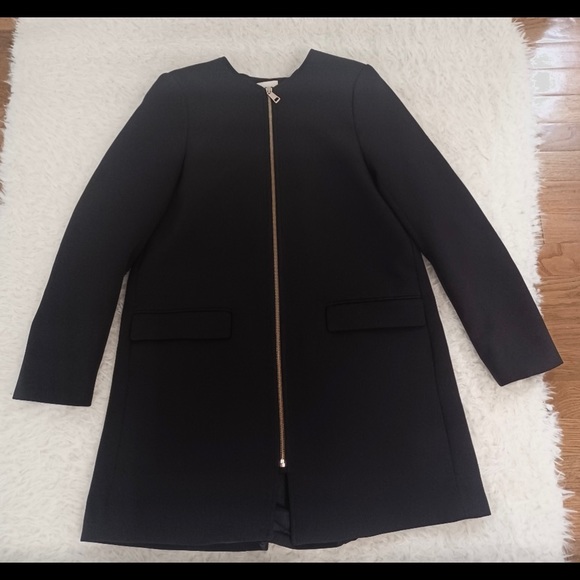 H&M Women's Black Short Coat Sz US 2/ CAN 2 - Picture 3 of 10